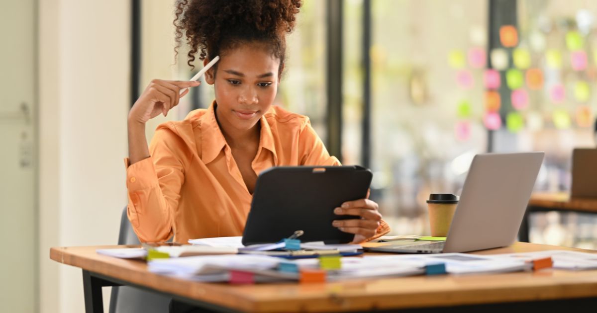 Break into the online business world in Nigeria with these low-cost ideas! 🏆 Earn daily while working from home. Find out how: 🔗 mauconline.net/top-10-legitim…