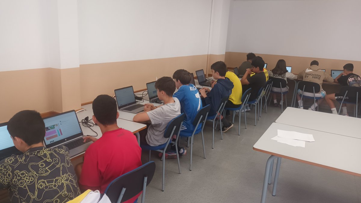 EFA Moratalaz tweet media