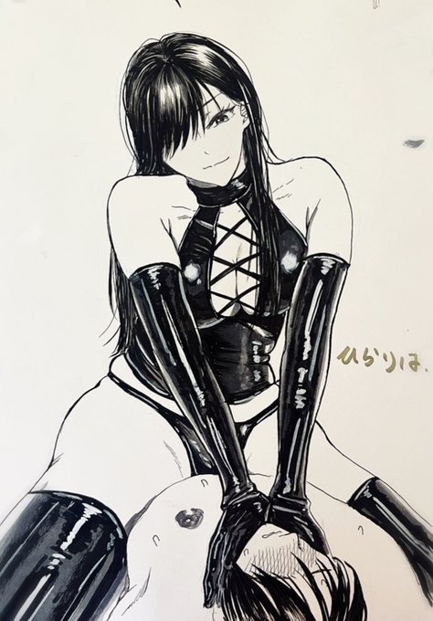 アナログ原画は久々の落書きくらいなので汚いですがこういうのです
出す時はもっと綺麗に描きます 