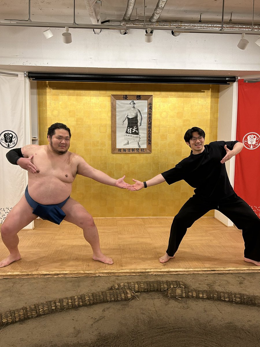 inoyu_c5 tweet picture
