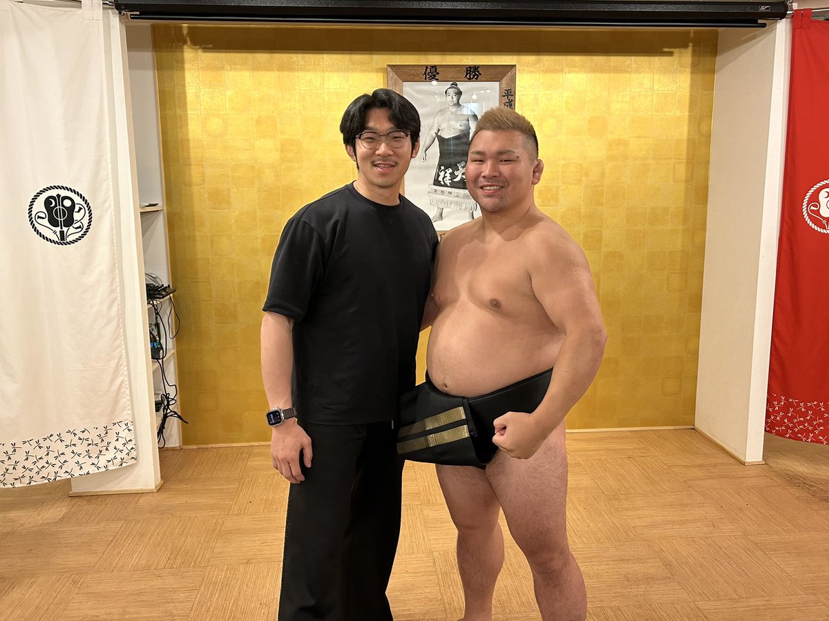 inoyu_c5 tweet picture