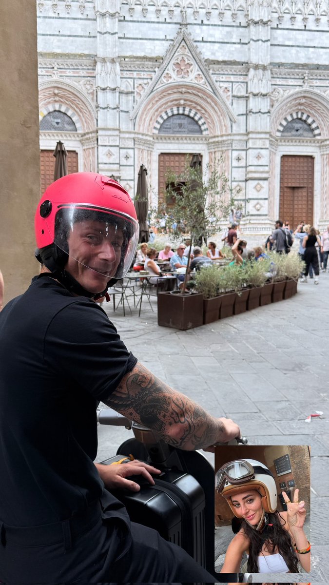 cherrydollss's tweet photo. siena ci sta dando tutto https://t.co/p0i4vv6eTT