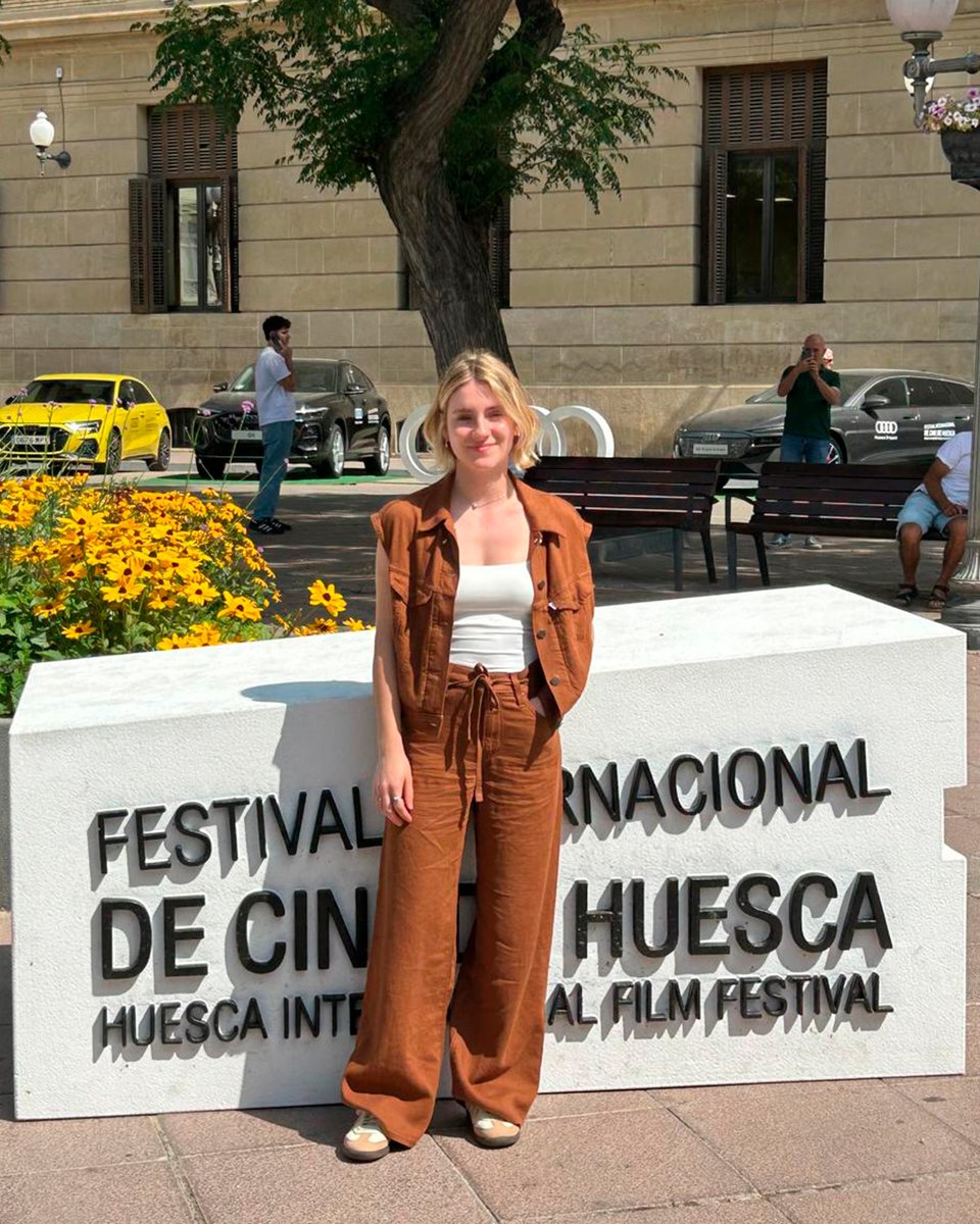 Vertice360Spain (@vertice360) on Twitter photo El misterio llegó a Huesca... <a href="/FestivalHuesca/">Huesca Film Festival</a> fue el escenario perfecto para la presentación del tráiler de Parecido a un asesinato 🩸
<a href="/blancasuarezweb/">Blanca Suárez</a>, Eduardo Noriega (<a href="/Norihouse/">Eduardo Noriega</a>), Claudia Mora y Antonio Hernández desvelaron ante el público los hilos de una trama que te hará El misterio llegó a Huesca... <a href="/FestivalHuesca/">Huesca Film Festival</a> fue el escenario perfecto para la presentación del tráiler de Parecido a un asesinato 🩸
<a href="/blancasuarezweb/">Blanca Suárez</a>, Eduardo Noriega (<a href="/Norihouse/">Eduardo Noriega</a>), Claudia Mora y Antonio Hernández desvelaron ante el público los hilos de una trama que te hará
