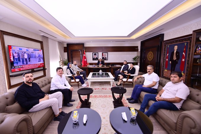 Aydın Gazeteciler Cemiyeti Valiyi Ziyaret Etti