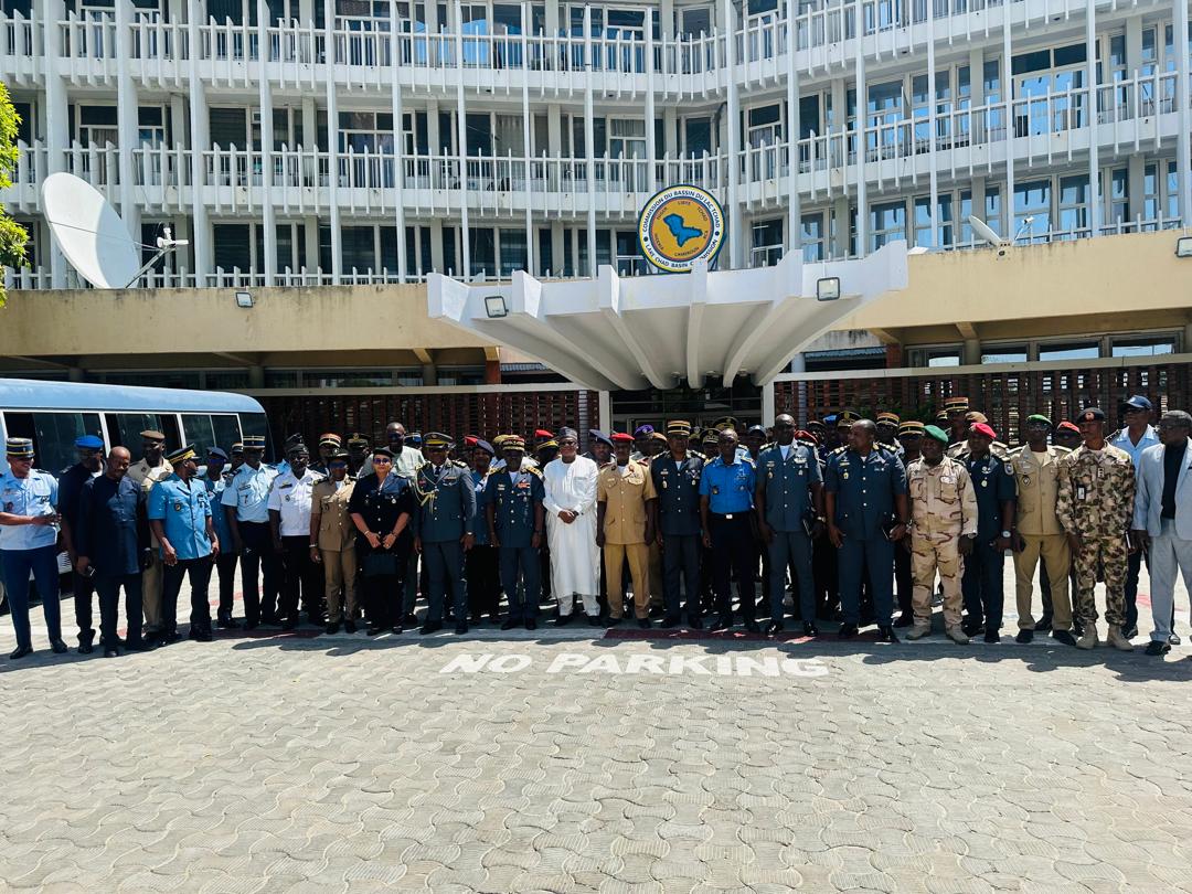 Mamman Nuhu (@amb_mnuhu) on Twitter photo It was a pleasure receiving a delegation from the international school for security forces (EIFORCES), led by the Director-General, Brigadier General André Patrice BITOTE.
<a href="/lcbc_cblt/">Lake Chad Basin Commission</a> remains committed to promoting sustainable #peace and stability in the #LakeChad Region. It was a pleasure receiving a delegation from the international school for security forces (EIFORCES), led by the Director-General, Brigadier General André Patrice BITOTE.
<a href="/lcbc_cblt/">Lake Chad Basin Commission</a> remains committed to promoting sustainable #peace and stability in the #LakeChad Region.