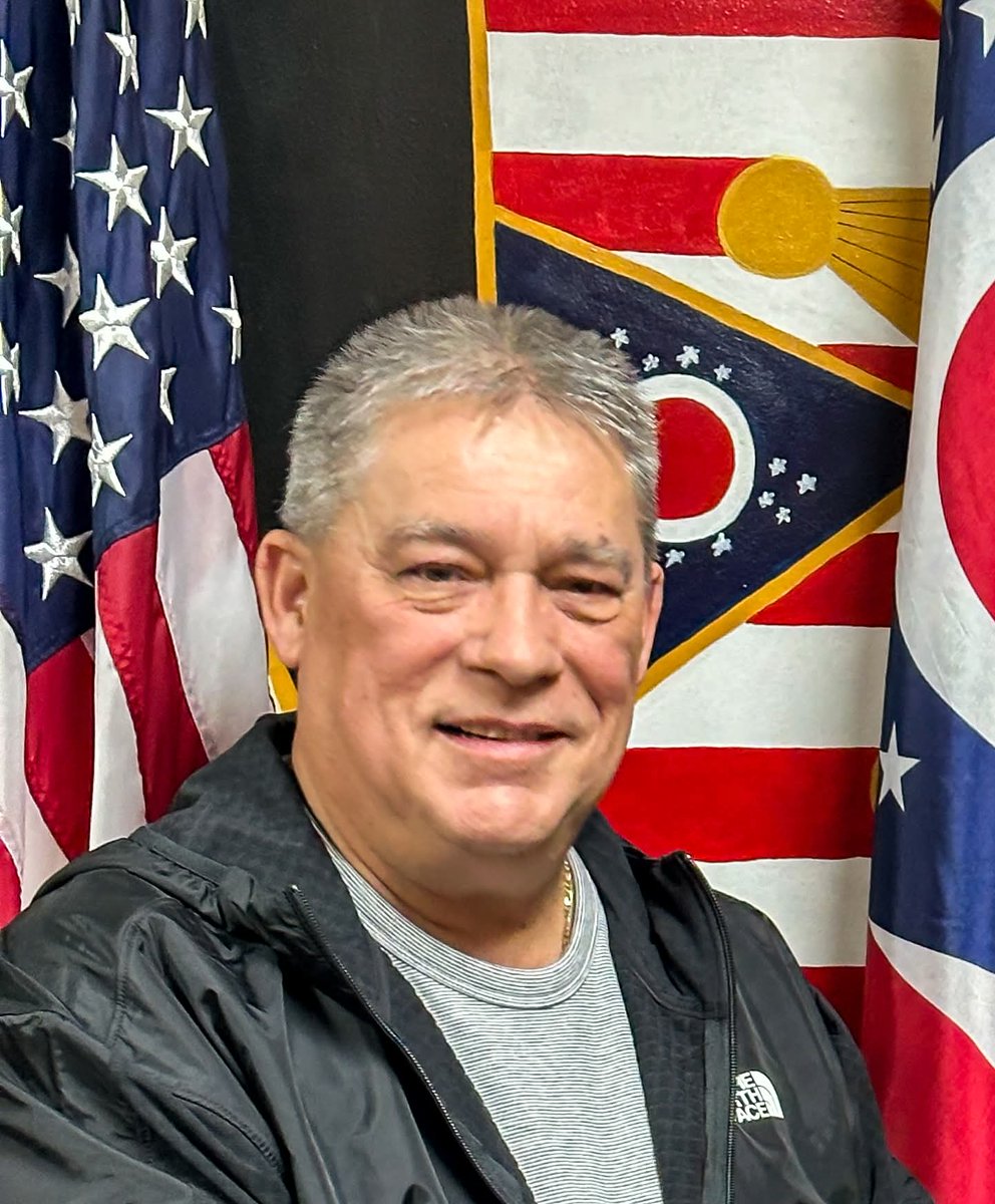 📣 Big News! Former Belmont County Sheriff Dave Lucas is our 2025 Barnesville Pumpkin Festival Grand Marshal! 🧡

Join us in celebrating this community pillar! Get ready for giant pumpkins, parade fun, and more, Sept 25-28!
 #PumpkinFestival2025 #BarnesvilleProud #BPF2025