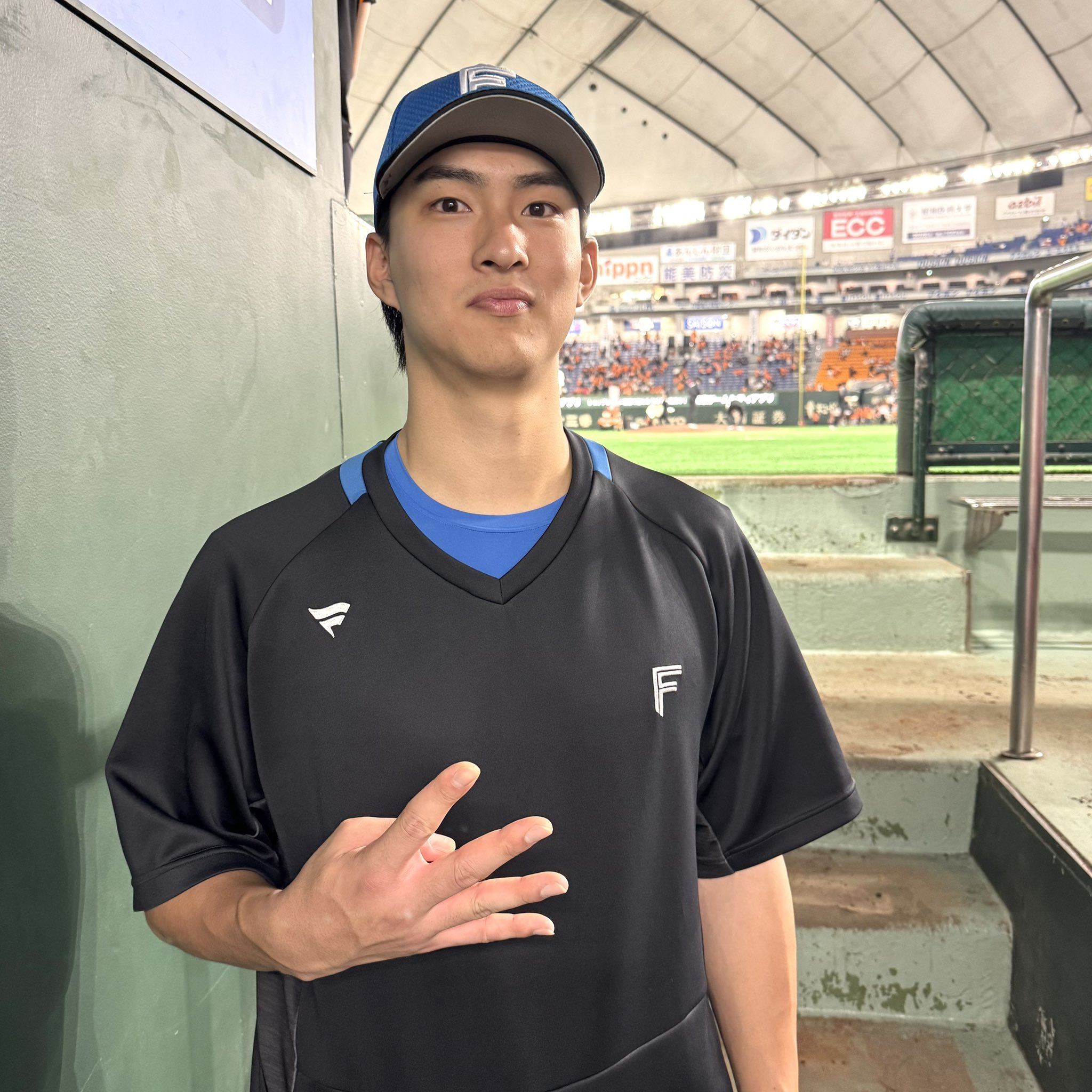 品薄【即日発送】L 達孝太/北海道日本ハムファイターズ ホームユニフォーム ☆送料無料☆北海道 日本ハム ファイターズ 日ハム 達孝太