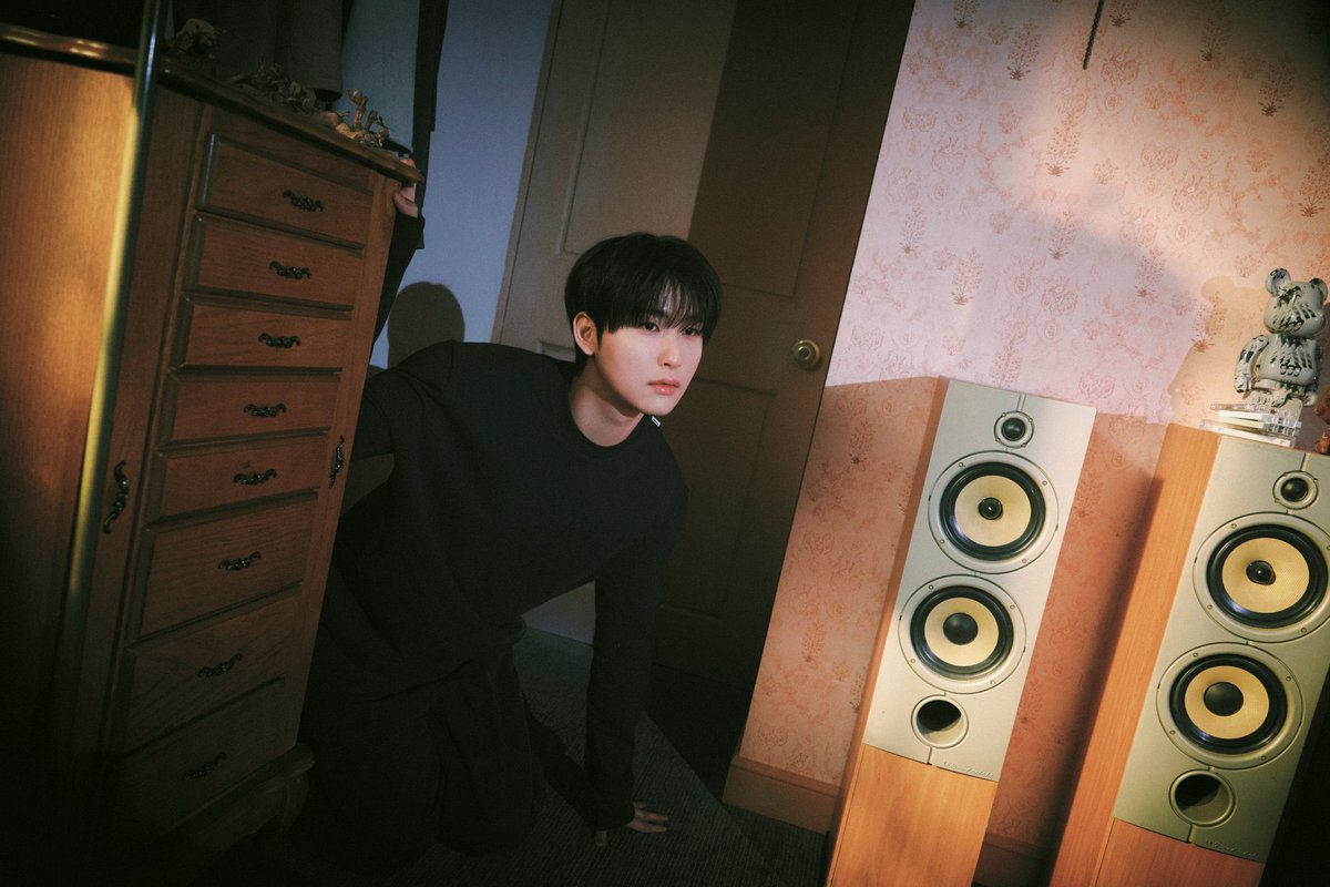 날렵하다… 실물 진짜 한번이라도 보고싶다
소리 안지르고 호들갑 안떨고 조용히 심장마비만 올 자신 있는데