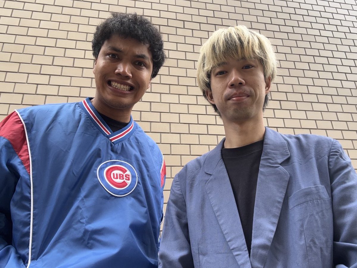 3年間ピン芸人として活動してきたおーえんですが、同期の岡とコンビを