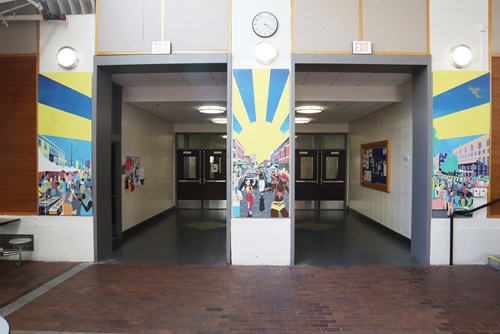 CambMA's tweet image. The Cambridge Youth Council has unveiled a powerful new mural at CRLS! 🎨✨
Created with artist Jack O’Hearn, the mural honors cultures often underrepresented in Cambridge.

🎥 Watch their documentary &amp;amp; learn more: bit.ly/CYCMuralCRLS
#CambridgeYouth #CRLS #ArtForEquity