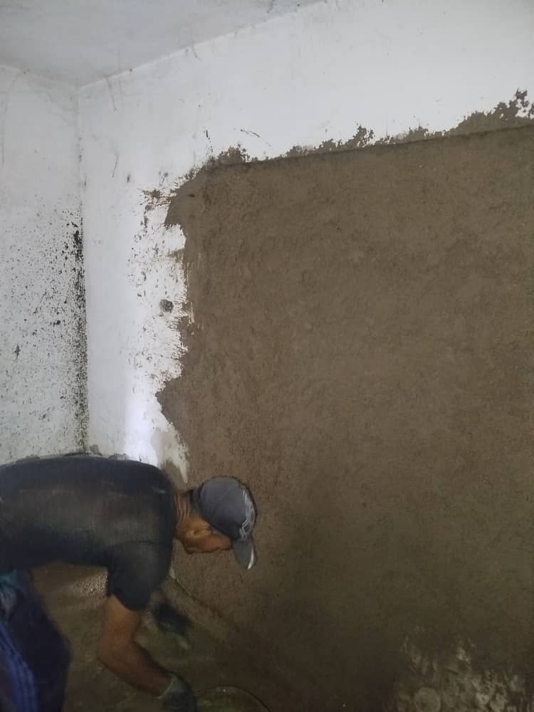 Continúan las labores de reparación de la cafetería del diamante #LasTunas