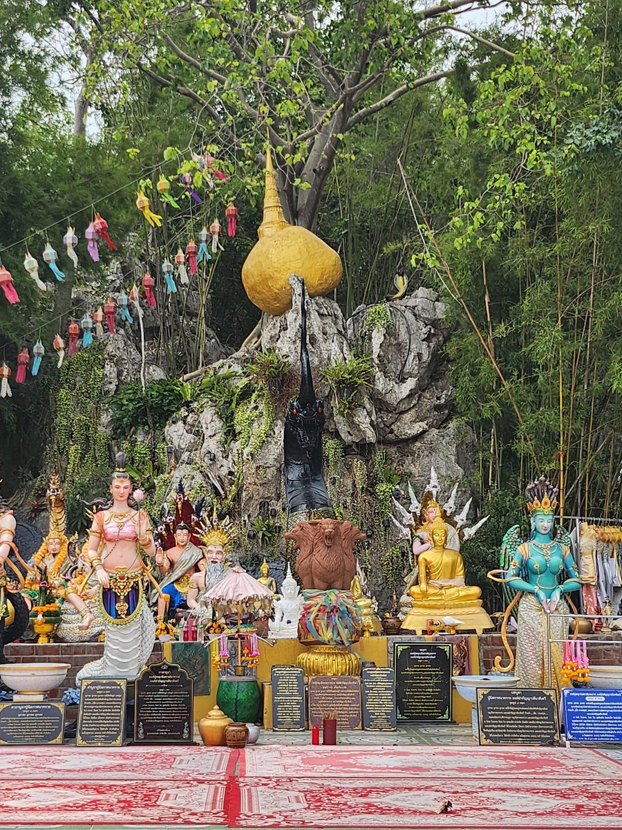 เอาบุญมาฝากจ้า เที่ยวกาญที่ไรต้องมาที่นี่ทุกครั้ง มาคุยกับปู่มาขอพรสบายใจ ปู่นิลกาฬ🙏🏼📍วัดถ้ำคีรีธรรม