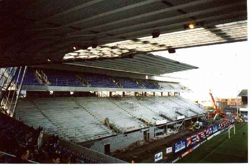bcfcarchive's tweet image. Railway renovations and 90s Kop. #BCFC