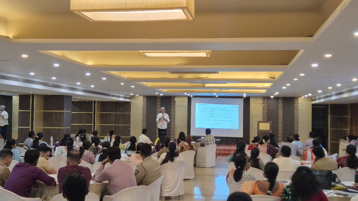 Team RN building Digital Rakshak.. 
we conducted a training session for 85 frontline officials from Police, Child Welfare &amp; Juvenile Justice sectors on how to respond to online risks. Thanks to Shri. Sanjay Chaugle, DCPO Sangli!