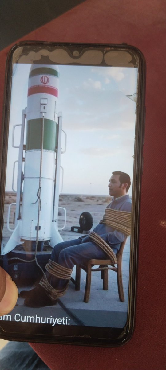 İsrail ajanları hazır uçuşa özel hizmet füzeler ile hızlı ulaşım İsrail le haaaa haaaa harika fikir