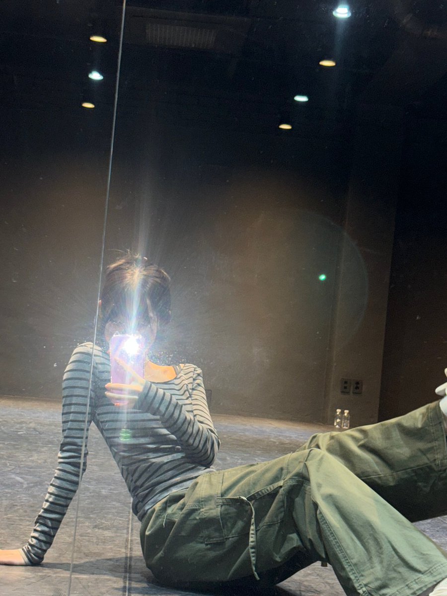 Reflection on the night. 🌙