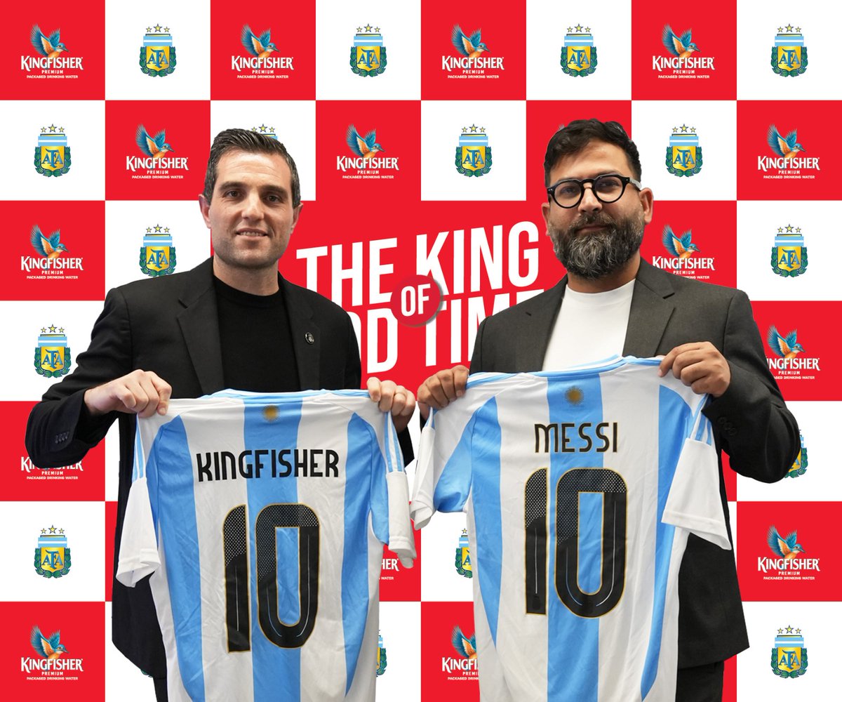 MediaInfoline's tweet image. Kingfisher Premium Packaged Drinking Water Announces Regional Sponsorship with Argentine Football Association

More : mediainfoline.com/sports/kingfis…

#mediainfoline #KingfisherPremium #Packaged #DrinkingWater #Announces #Regional #Sponsorship #ArgentineFootballAssociation