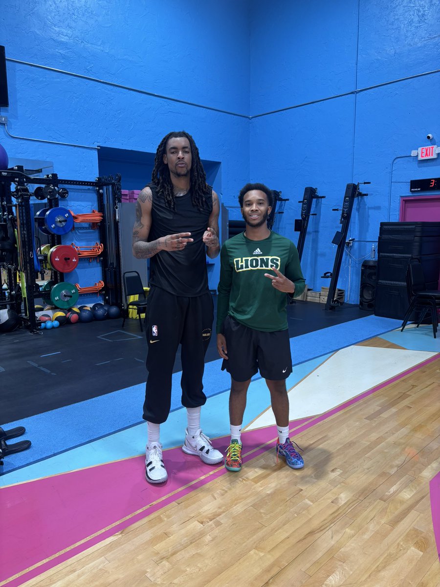 Saint Leo MBB (@saintleombb) on Twitter photo Assistant Coach Elijah Ricketts got the chance to spend time with <a href="/RemyTraining23/">Stanley Remy</a> last week learning and working with various NBA players π¦
Great chance to connect with one of the best trainers in the world - translating information and pro workouts to our guys π¦ #GoLions Assistant Coach Elijah Ricketts got the chance to spend time with <a href="/RemyTraining23/">Stanley Remy</a> last week learning and working with various NBA players π¦
Great chance to connect with one of the best trainers in the world - translating information and pro workouts to our guys π¦ #GoLions