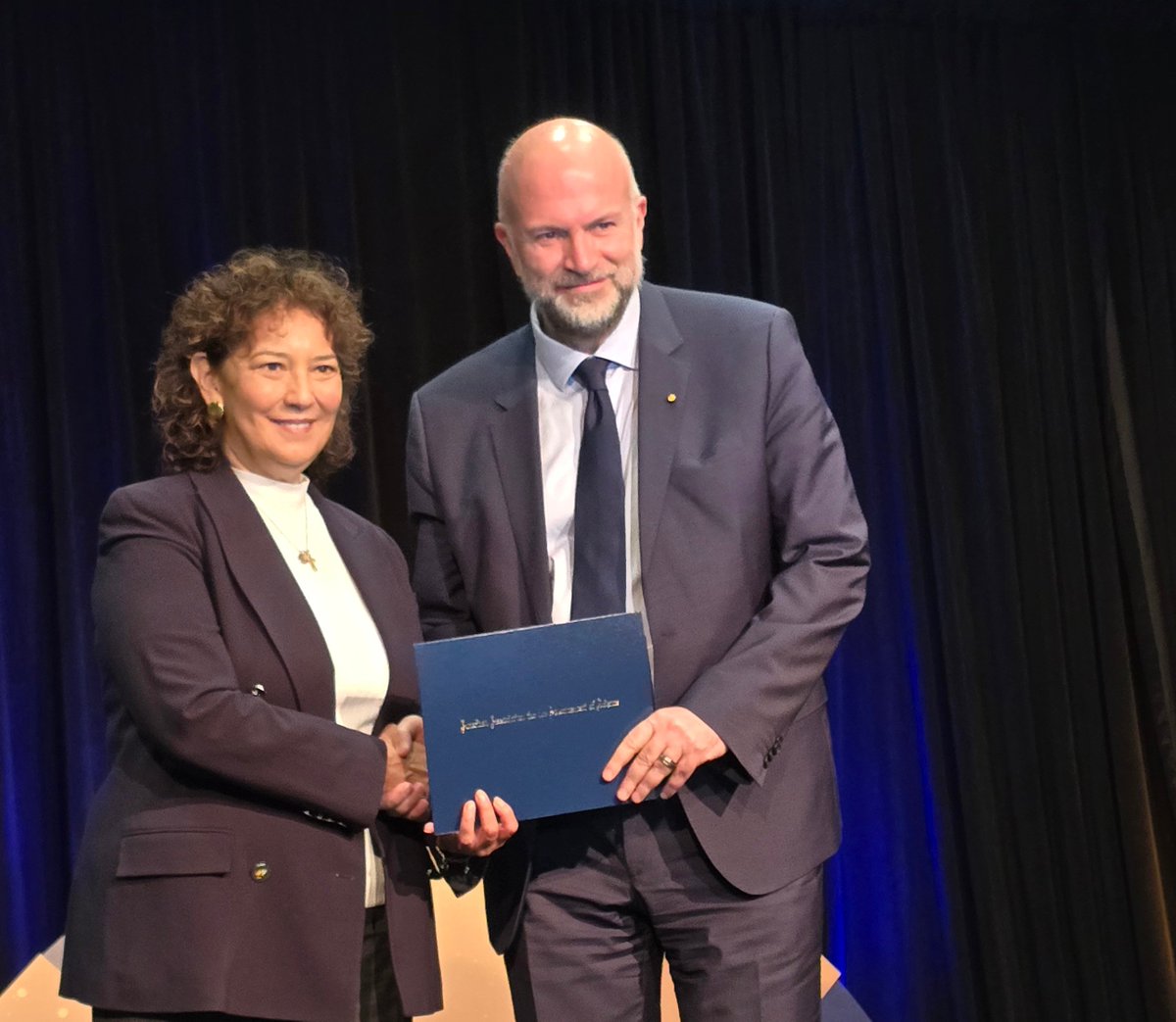 UNOCEHHS's tweet image. 🎉 Help us congratulate Dr. Nick Stergiou, founder of UNO Biomechanics, who was recognized as a Fellow of the American Association for the Advancement of Science (AAAS), one of the top honors in U.S. science, at the recent Fellows Forum in D.C.
More ⬇️
hubs.ly/Q03skWWM0