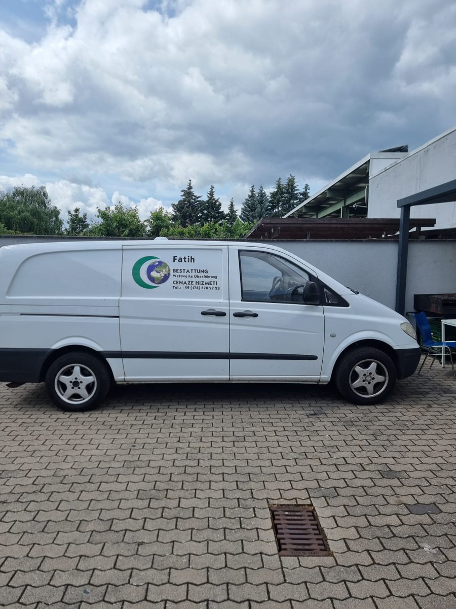 At_Tazkirah's tweet image. During my visit to Germany 🇩🇪 

My student said to me, 

&quot;I will drive you in a car that people die for.&quot; 

So he pulled up in a funeral van.