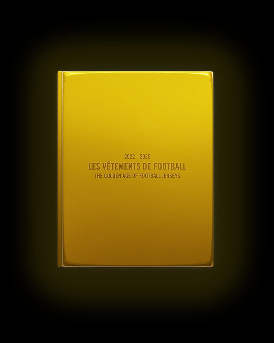 Les Vêtements de Football returns with The Golden Age of Football Jerseys: 176 pages packed with content, featuring 3 football legends, designers, creatives, stars of the 2025 FIFA Club World Cup and the 2026 World Cup, reports, conversations, memes, and much more.