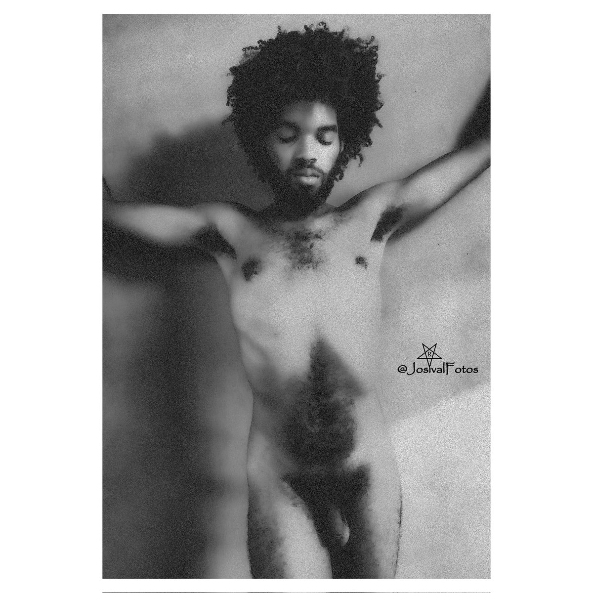 Bis granulado

Modelo#Grabiel No. 2a
<a href="/GraColarte/">Grabiel Colarte Reyes</a> 
Foto: <a href="/JosivalFotos/">josivalFotos</a> 

#17Junio