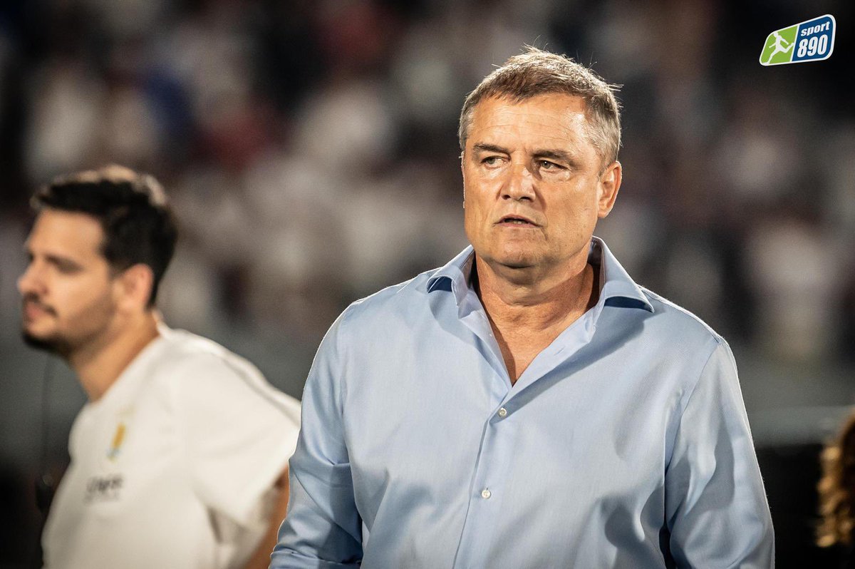 “Los jugadores que se están mencionando (Arezo y Barbas) son muy difíciles de traer”

🎙️ Diego Aguirre en 100% Deporte

🔴 youtube.com/live/6AJmb8ee_…