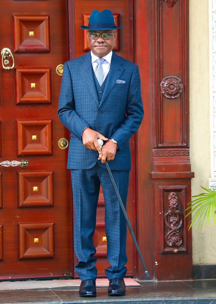 KingChidiO's tweet image. I commend Barr. Nyesom Wike, the Minister of the FCT, for his outstanding leadership. He has demonstrated remarkable capacity in driving the development of the FCT, evident in the numerous projects he has commissioned and those planned for the future.