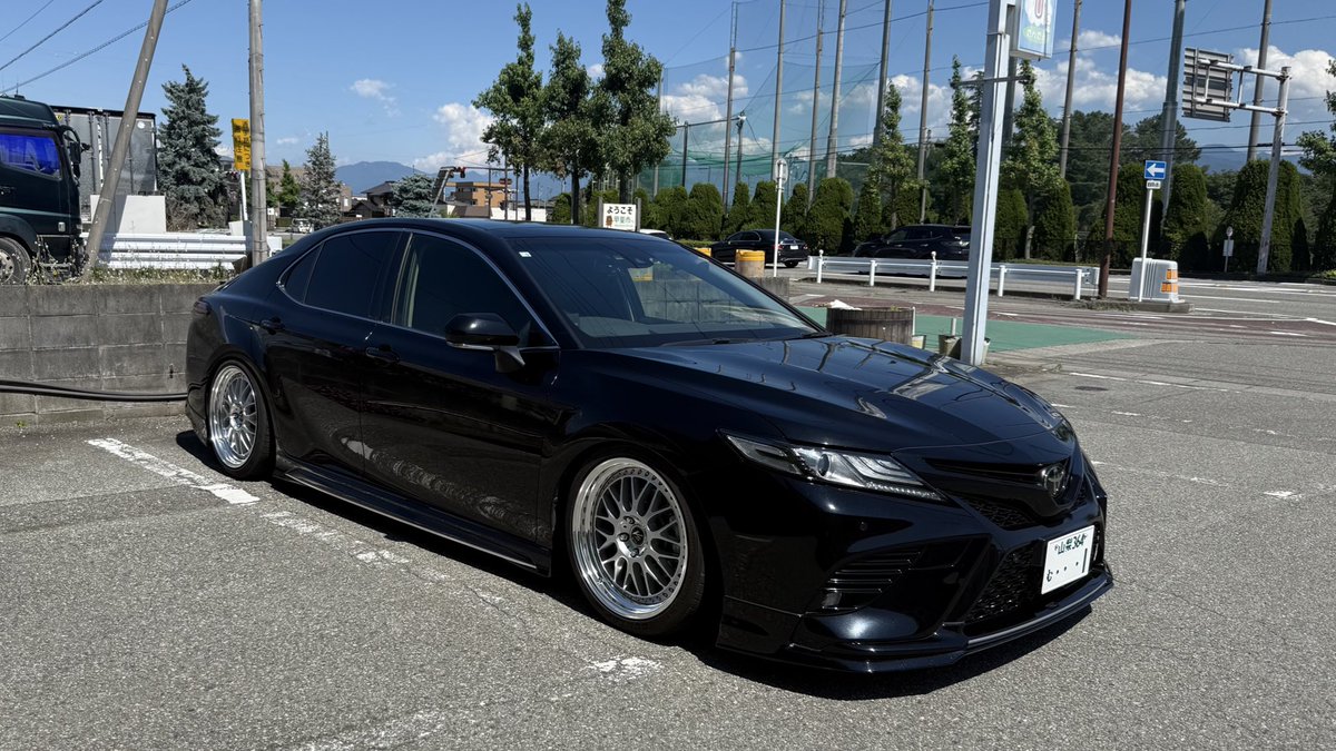 ホイールコーティングってすげえな
光沢感が桁違い
やってもらったの1年前よ？笑