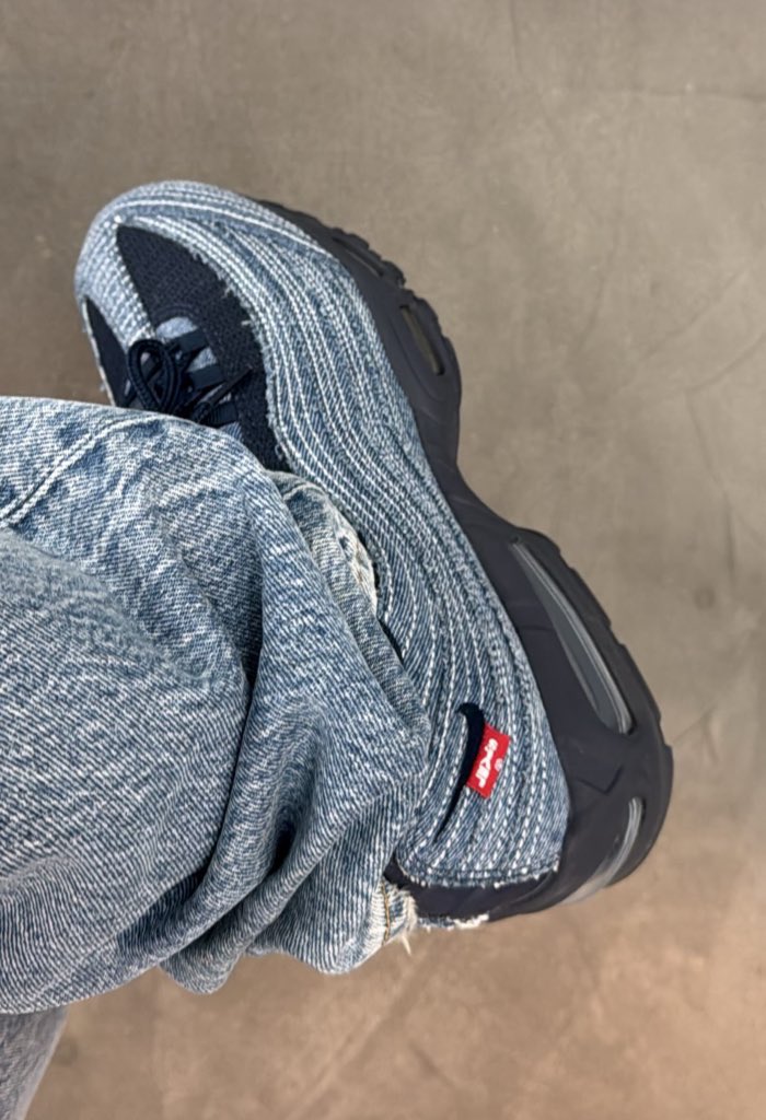 Levi’s + Nike Air Max 95