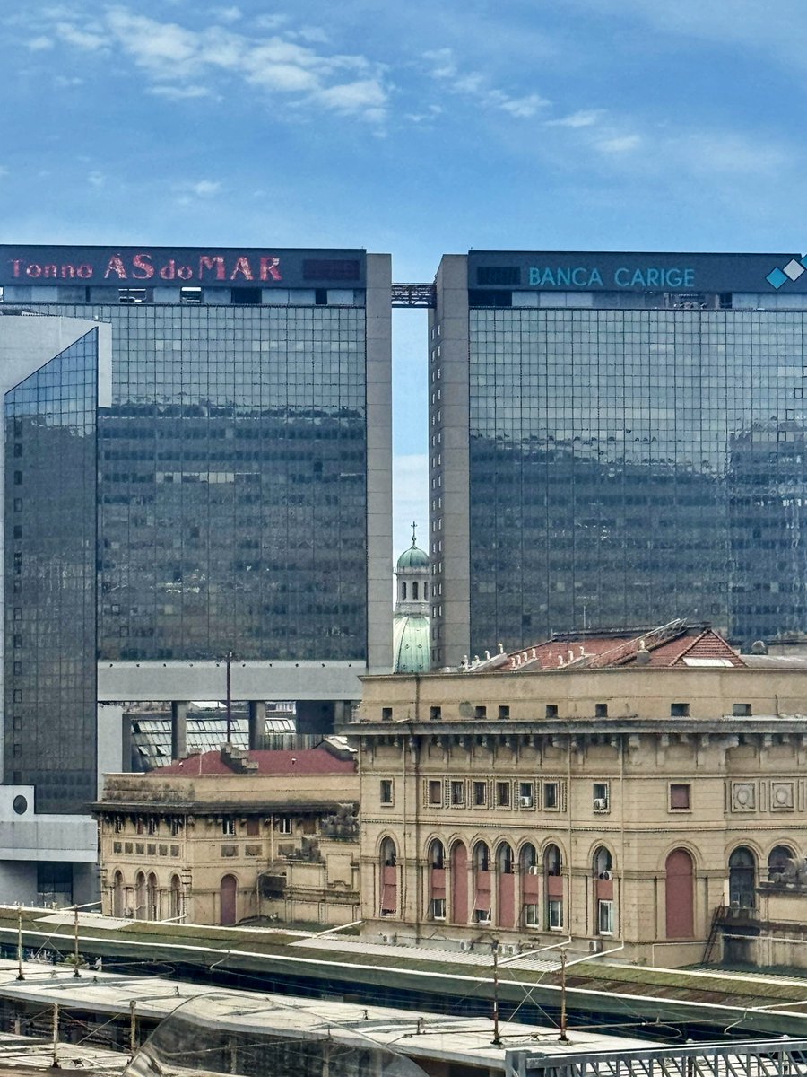A graceful dome rises through the stark brutalism of the Lambruschini Court buildings behind Brignole Station

Genoa, Italy 🇮🇹