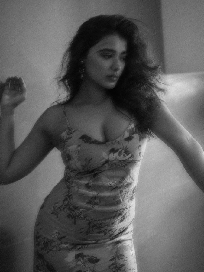 GtpXSMfagAA59hS?format=jpg&name=900x900