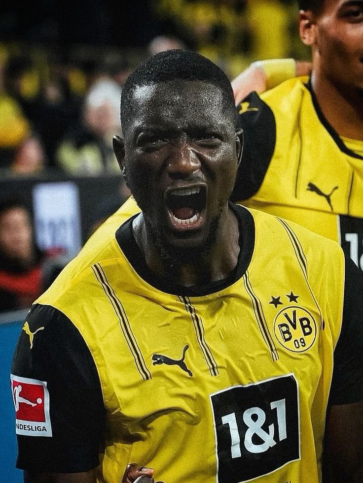 BigDatipsEs_'s tweet photo. 📊 Dato del Dia

El Dortmund promedia 2.9 goles por partido en competiciones internacionales…

🔥Podra resistir la defensa brasileña… o se viene una lluvia de goles?

👉https://t.co/nCN2mzr5kY

#MundialDeClubes #Dortmund #Fluminense #EstadisticasFutbol #Pronosticos #DatosFutbol https://t.co/AAXWzcbU3j