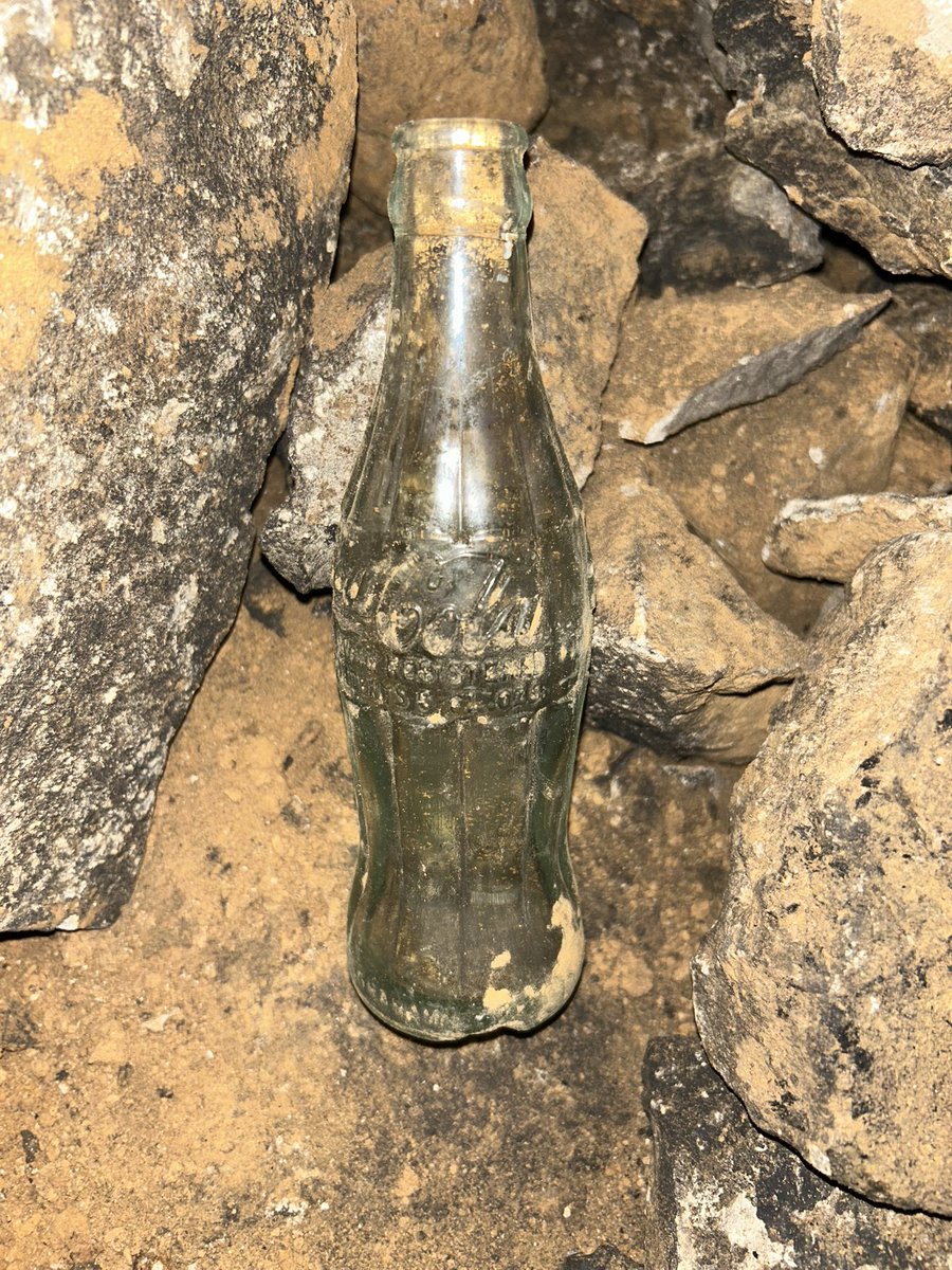 MammothCaveNP's tweet image. Today’s installment of Historic Trash found inside The Mammoth Cave - This Coca Cola bottle is from the 1950s, and for its age is in very good condition. Visitors were allowed to eat and drink inside the cave up until we became a National Park in 1941.