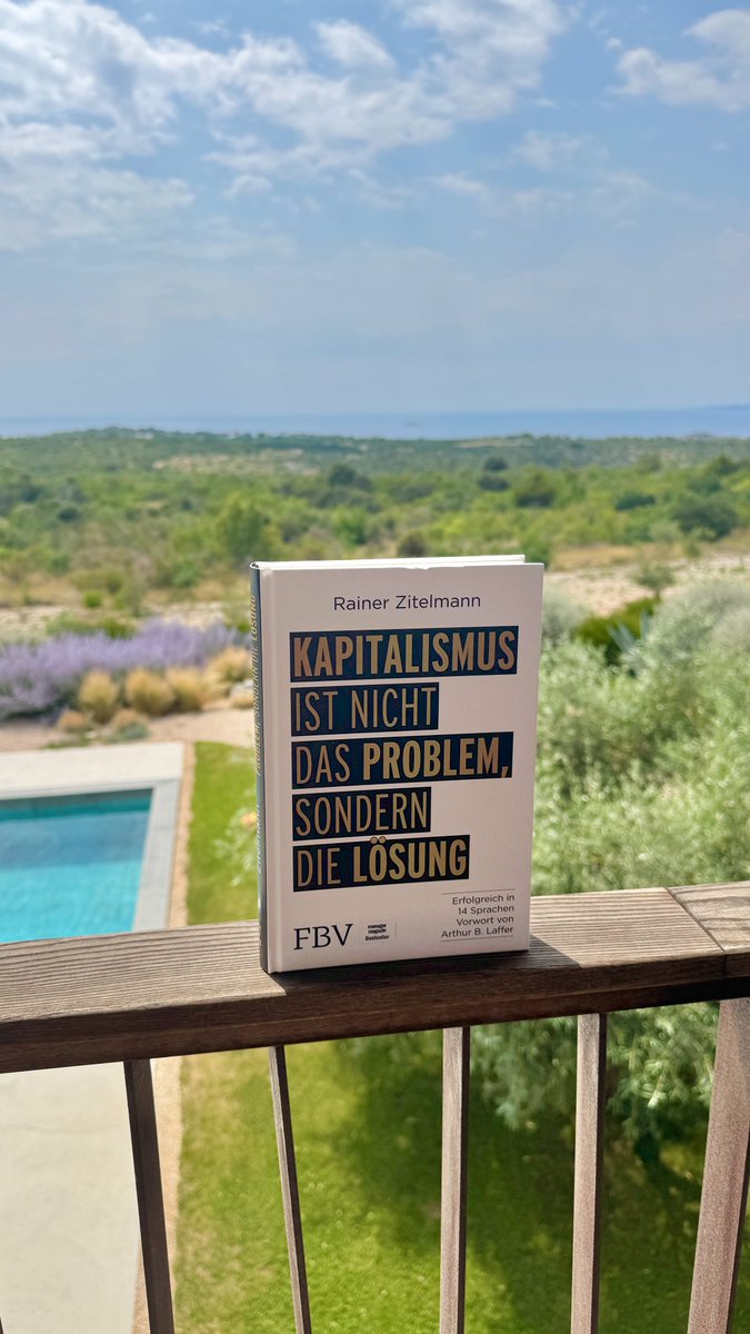 Sollte jeder mal gelesen haben. Ich lese es nun ein zweites Mal. Danke, <a href="/RZitelmann/">Dr. Dr. Rainer Zitelmann</a> für die Zusendung. Das Buch wird dann im Freundeskreis weitergegeben. Das ist in Teilen bitter nötig. 

Und für die Liberalen in Deutschland gilt: Nutzen wir den Begriff "Kapitalismus" endlich