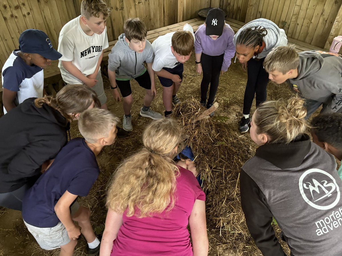 Morfa Bay Adventure tweet media