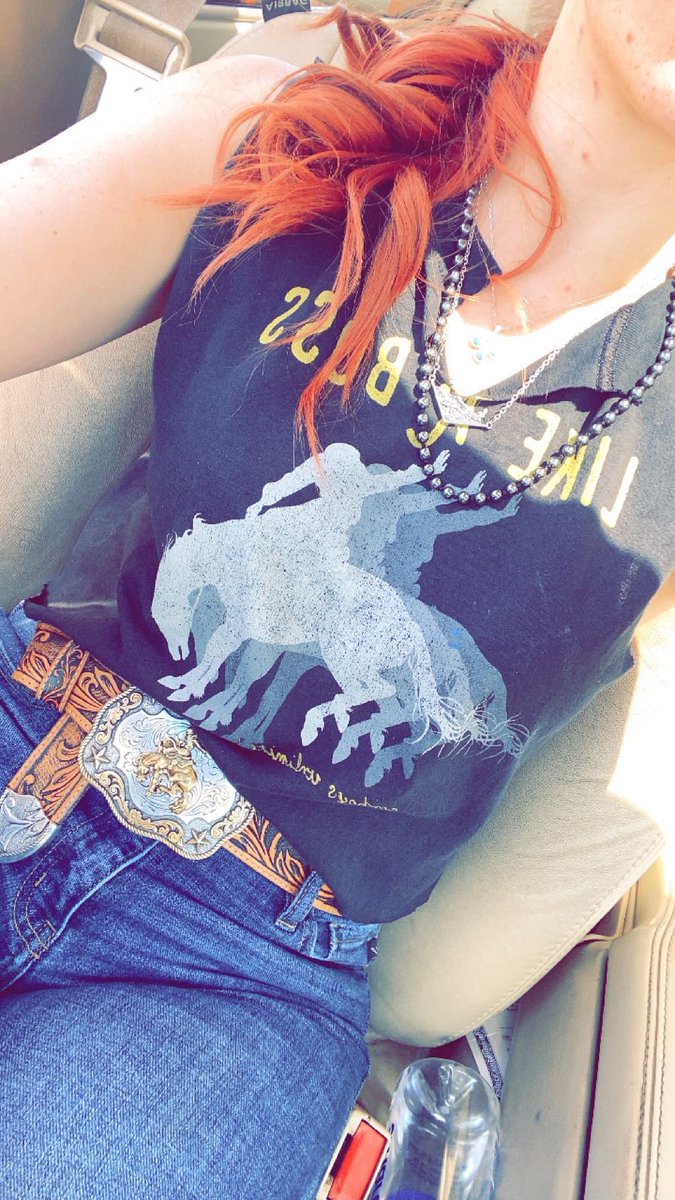 MessyGoddessM's tweet photo. Dommies fighting bots get exhausted and don’t wanna post🤷‍♀️ https://t.co/yIgsE3do5v
