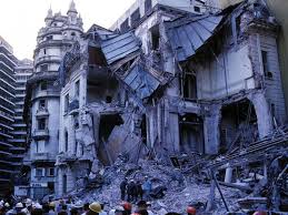 flandivar's tweet photo. Más de 100 muertos dejaron los iraníes en dos atentados en la Argentina, 22 en la embajada de Israel y 85 en el ataque a la AMIA. Me van a disculpar si quiero que los hagan mierda, a ellos, a su régimen, a sus ayatollahs y a todos sus cómplices de allá y de acá. https://t.co/2TX3mwBjMC