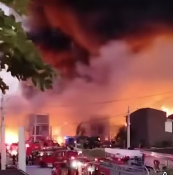 Israel's self-initiated war is raging.
When it burns out and cannot stand it, it is trying to get the United States and other European countries into this war with Iran that Israel has started itself. 
However, if the United  were to intervene, the war would involve many countris