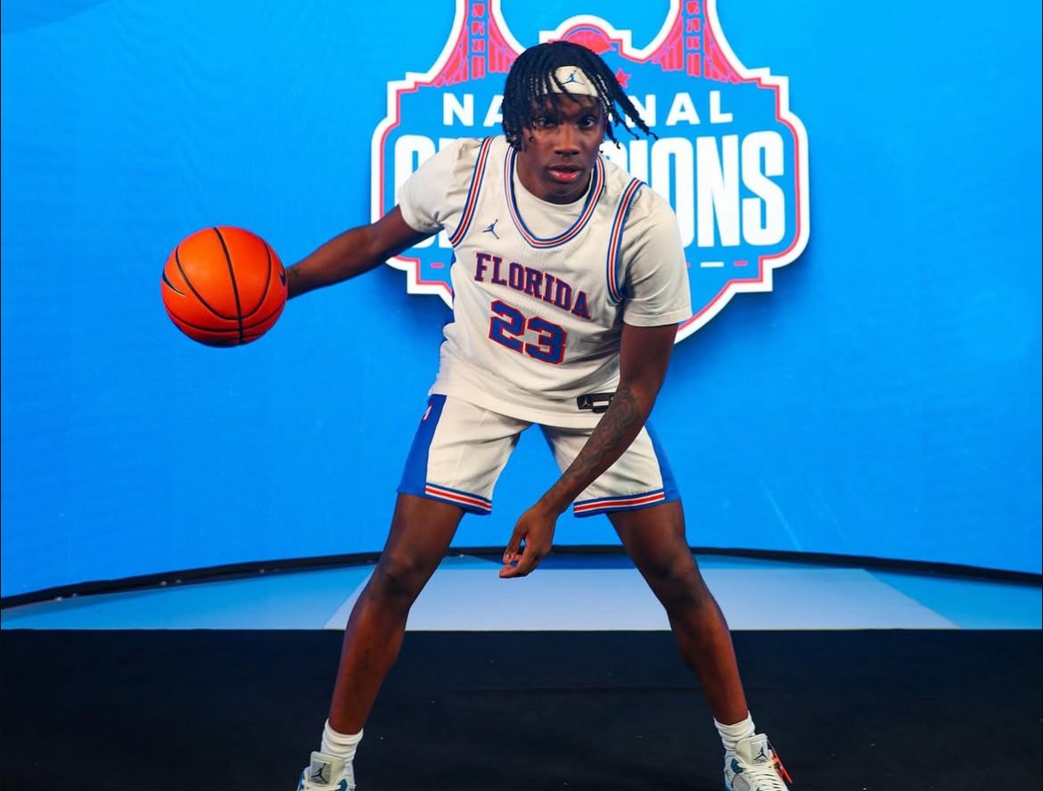 PROGRAMMING ALERT🚨

<a href="/GatorsMBK/">Florida Gators Men’s Basketball</a> guard AJ Brown will be a guest on the ORS Podcast this week. Brown is coming off a stellar season at Ohio University and will be joining the defending National Champions for the 2025-26 season! <a href="/Aj_baller35/">Aj Brown</a> #UpNext 🏀🐊
