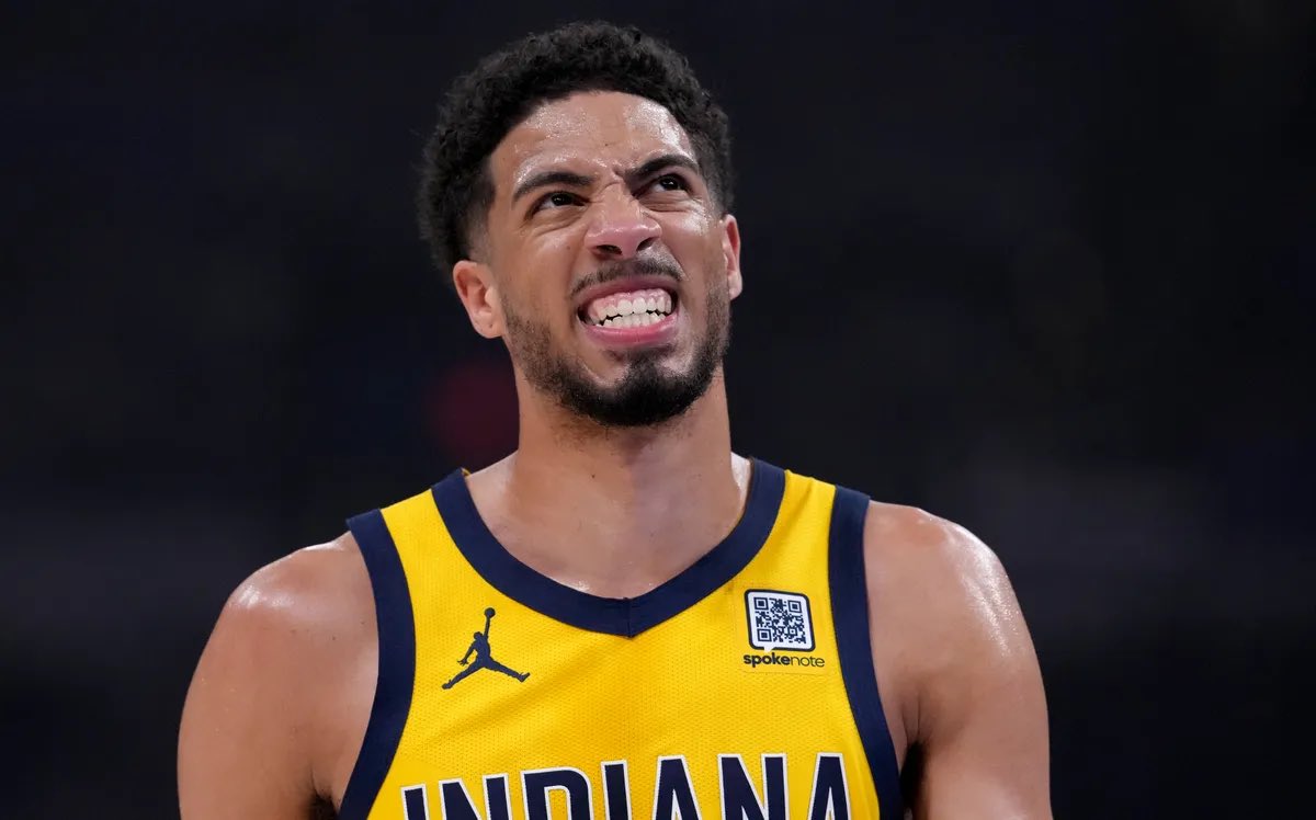 Tyrese Haliburton in his last two Game 5’s COMBINED:

6 PPG
6 APG
4.5 RPG

2/13 FG
0/6 3PT

Is Indiana’s magical run over? They are now +800 to win the Championship 🤔