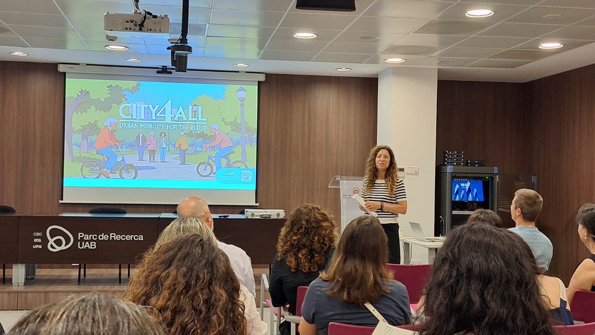 SbdEsportEduca's tweet photo. Avui hem pogut participar del #HubB30 a la @UAB per a presentar els diferents projectes que es duen o es duran a terme a Sabadell des de @Aj_Sabadell amb @parctauli https://t.co/y7fNKTPUhM