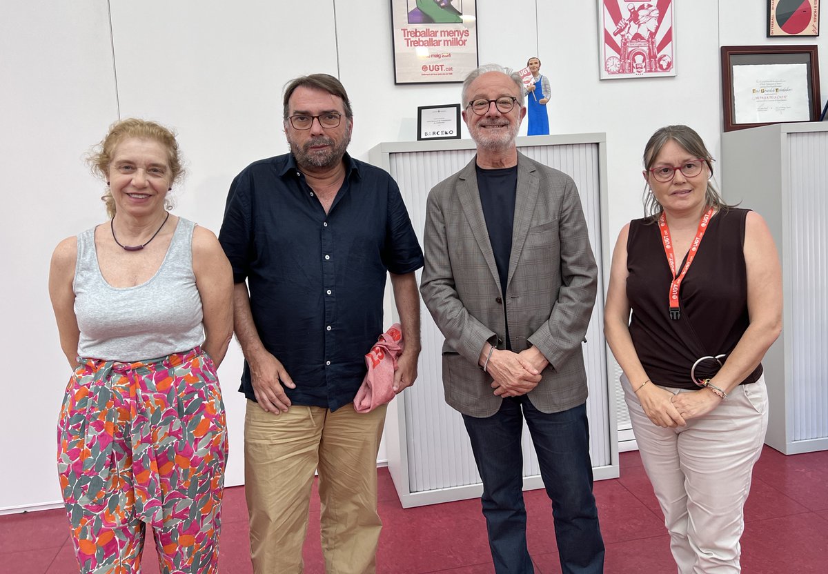 👥 El president del CTESC, Ciriaco Hidalgo, i la secretària executiva, Carme Garcia, han mantingut una trobada institucional amb el secretari general de la UGT de Catalunya, Camil Ros, i Caterina Llibre, vicesecretària general, a la seu de la UGT de Catalunya.

🤝Durant la