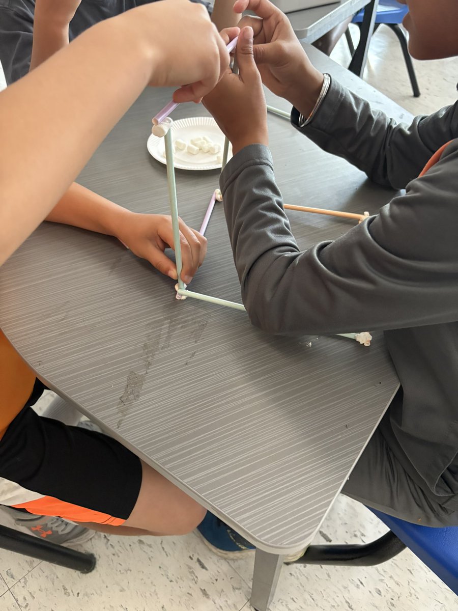 Mrs. Altobelli tweet media