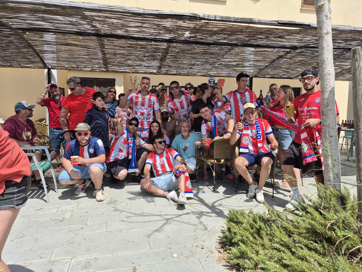 Todavía con la resaca de Mallorca empezamos a preparar la final de las finales,inolvidable e histórico viaje vivido,como nos gusta llevarte en volandas y estar a tu lado <a href="/AtcoMonzon/">Atlético Monzón Alumbra</a> 💪🇵🇱🇲🇨🙌 #TodosAlCalderón #ATuLadoYHastaLaVictoriaSiempreMonzón #AupaAtleti