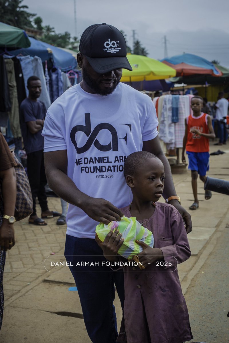 Daniel_Armah_'s tweet photo. On Saturday, 14th June, I ended my birthday week with a visit to Angel of Hope Orphanage.
We also carried out the Feed the Street outreach successfully.
It was a fulfilling and impactful experience.
Special thanks to my amazing team.
Grateful to everyone who made it possible.❤️ https://t.co/dtislzmnu0
