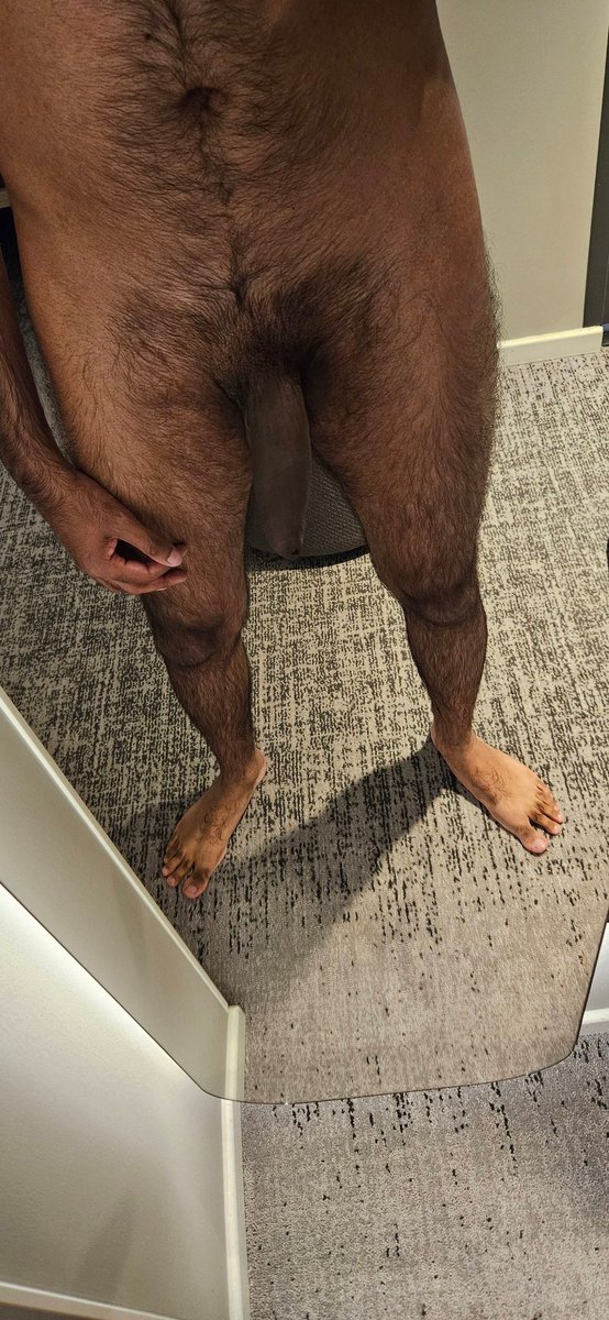 freakypunjabi's tweet photo. Hotels get me horny can you tell? #gayporn #gayedinburgh #gaysex https://t.co/lyjhirHTq9