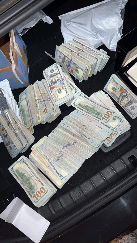 You effortlessly attract CASH into your life.

Drop "888" to claim it!!!