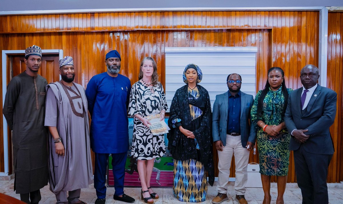 Musa Umaru Yar'adua tweet media