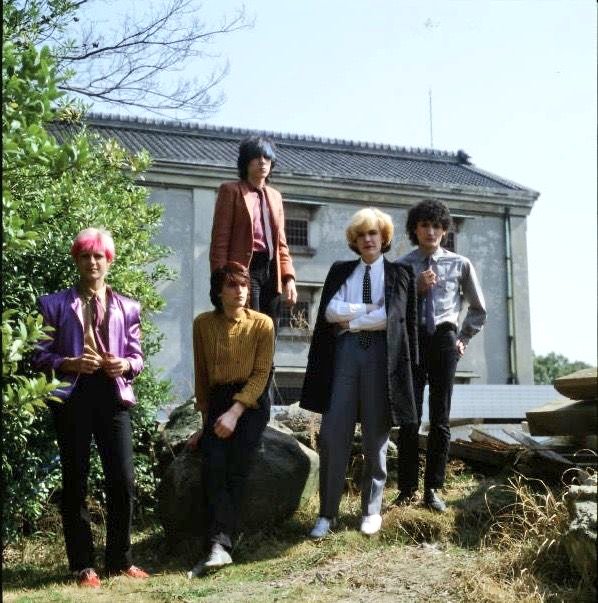 Davisyl33's tweet image. JAPAN being interviewed for a magazine in the suburbs of Osaka City